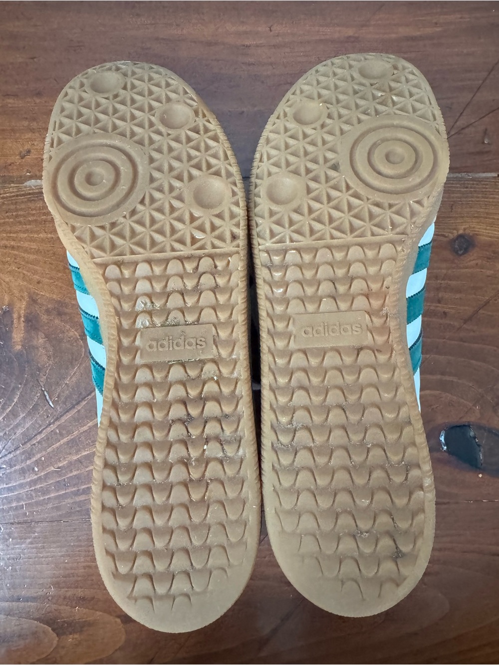 adidas Samba OG Collegiate Green Stripes and Gum Sole. Size 14 - Picture 7 of 10